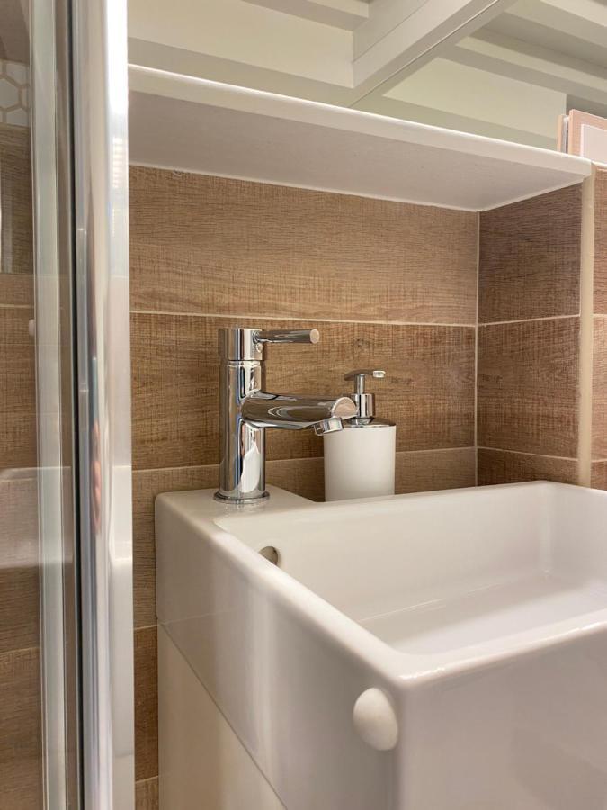 Jolie Apartments Kaunas Bagian luar foto