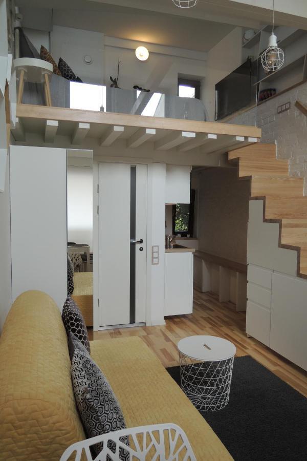 Jolie Apartments Kaunas Bagian luar foto